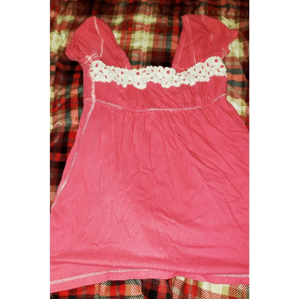 Hollister top
